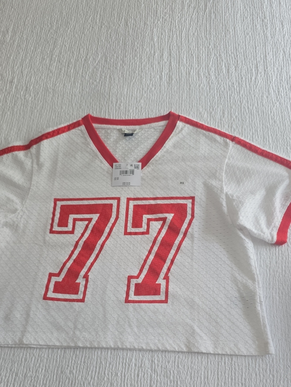 American Eagle Outfitters White and Red V-Neck Jersey Top - 77